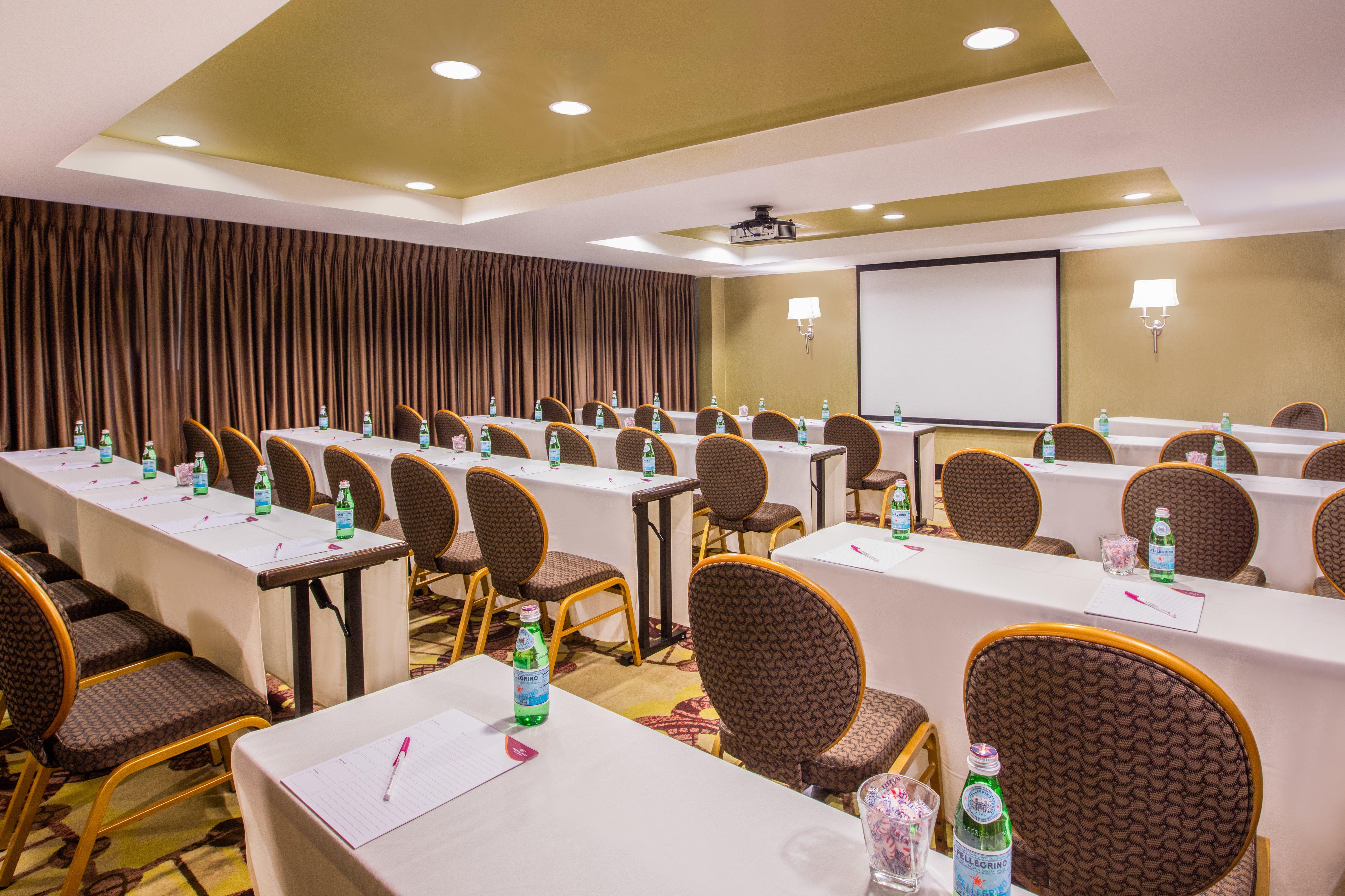 Crowne Plaza Houston Galleria Area By Ihg Экстерьер фото